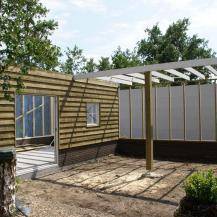 Carport in aanbouw